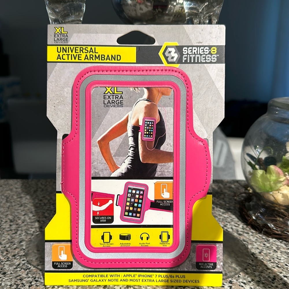 Universal Armband (iPhone 7 +, iPhone 14 ProMax, Samsung) for jogging running